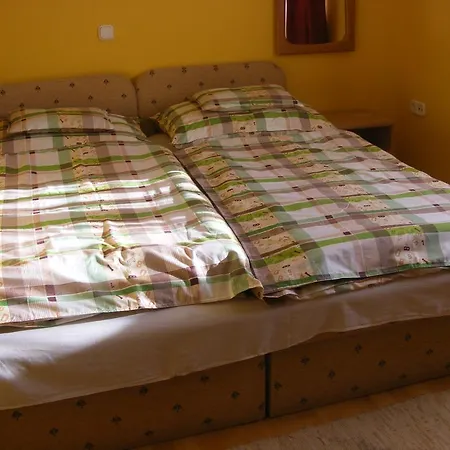 Casa vacanze Gergo Nyaralo Balatonszabadi Fürdőtelep